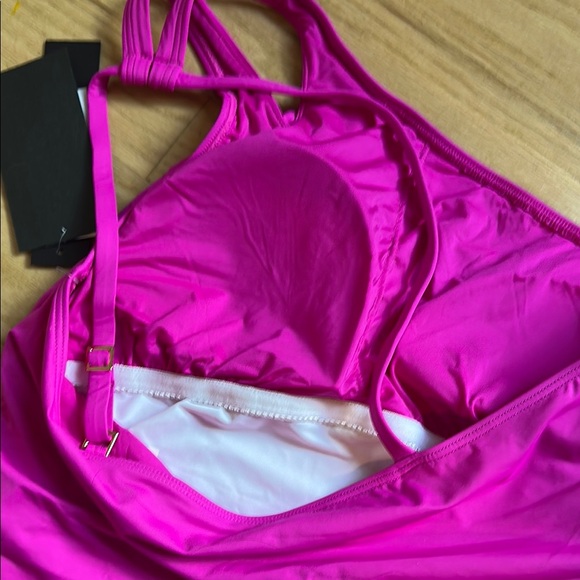 La Blanca Fuchsia Tankini with Ruffled Skirt - Picture 6 of 7